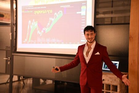 איתי אונגרזון יזם חוקר ומשקיע בתחום הקריפטו יועץ פיננסי מוסמך לכלכלת המשפחה חי ונושם את עולם ההשקעות והעסקים